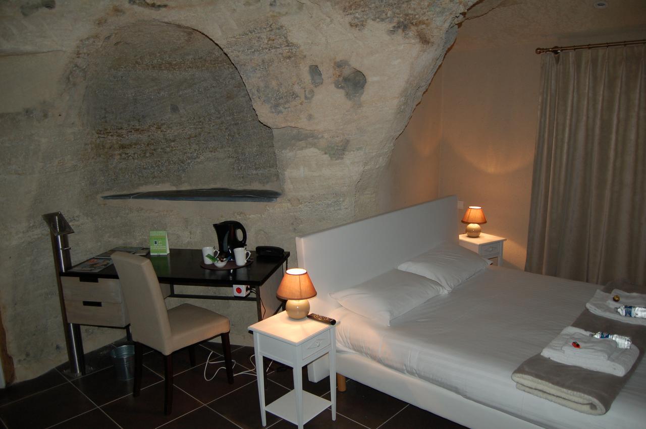 Rocaminori Hotel Louresse-Rochemenier Bagian luar foto