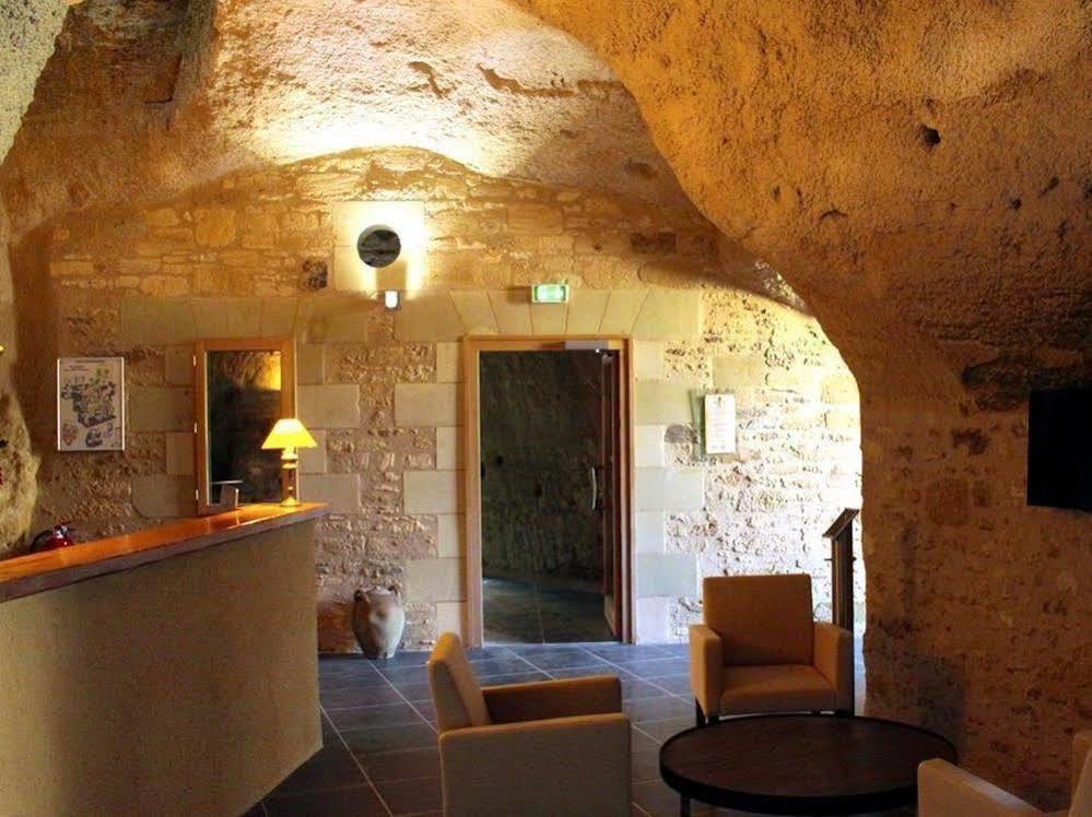 Rocaminori Hotel Louresse-Rochemenier Bagian luar foto